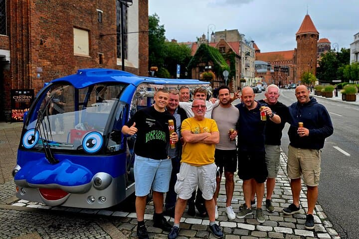 Gdańsk No-Limit Beer City Tour: Golf Cart Ride Through Old Town and Shipyard