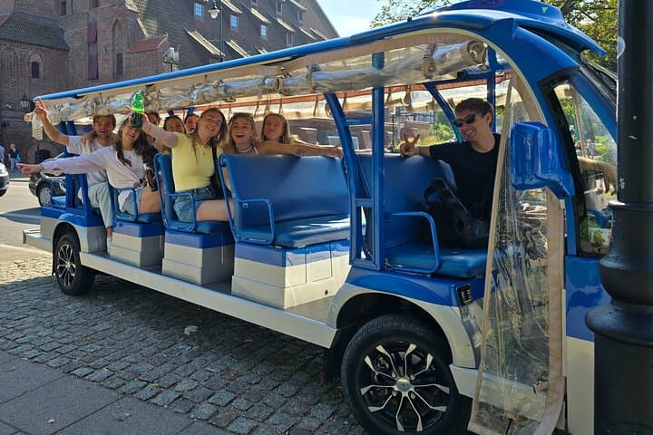Gdańsk No-Limit Beer City Tour: Golf Cart Ride Through Old Town and Shipyard photo 2