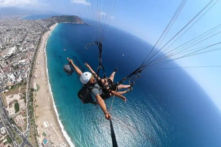 Alanya Tandem Paragliding Over Cleopatra Beach — Tandem Flights from Yassı Tepe photo 2