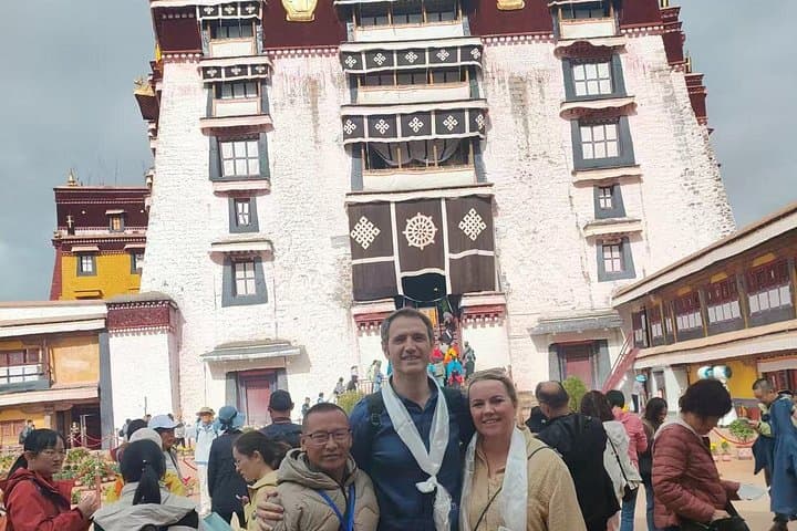 Snowland Sacred Chants: 5-Day Private Lhasa Cultural & High-Altitude Tour photo 4