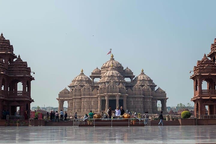 Luxury Golden Triangle: 4-Day Delhi, Agra & Jaipur Cultural Tour photo 3