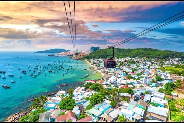 Phú Quốc Three-Island Day: Cable Car Views, Reefs & Shoreline Fishing photo 3