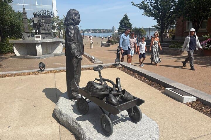 e-Scavenger Hunt Halifax — Self-Guided City Discovery Game photo 4
