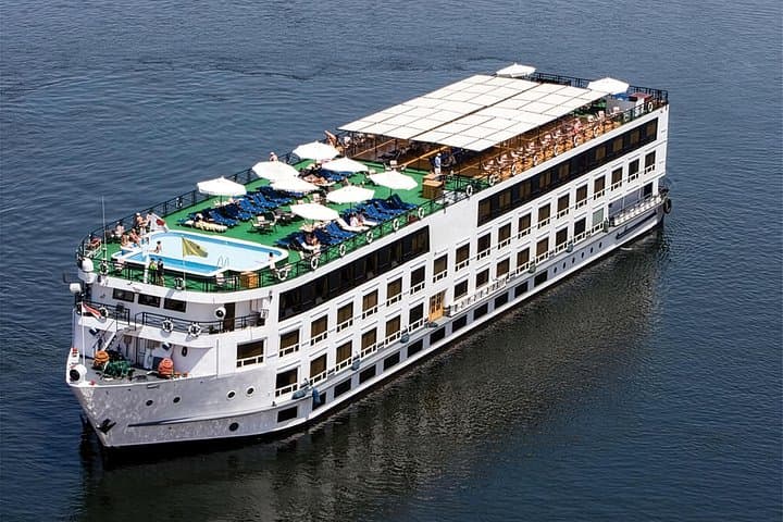 Luxury 3-Day Nile Cruise from Aswan to Luxor: Private Temples & Pyramids Bonus photo 2