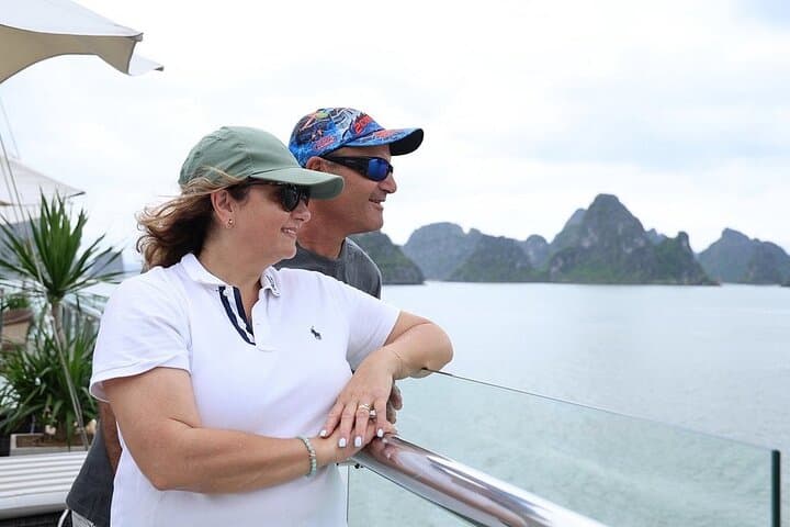 Luxury Day Cruise to Halong & Lan Ha Bay: Jade Sails Full-Day from Hanoi photo 6