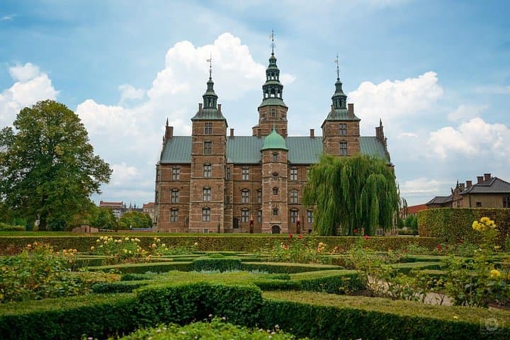 Copenhagen Private Shore Excursion: Little Mermaid to Tivoli in One Day photo 3