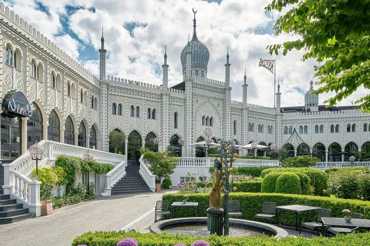 Copenhagen Private Shore Excursion: Little Mermaid to Tivoli in One Day photo 2