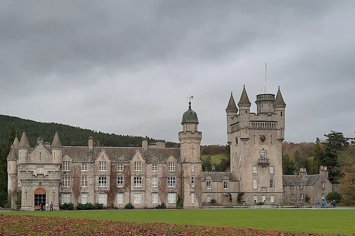 Aberdeenshire Castle Trail: Private Day Tour from Inverness to Balmoral & Braemar photo 3