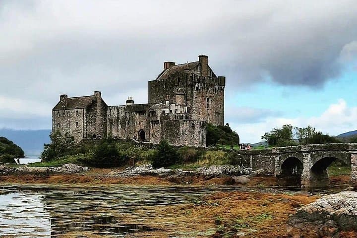 Isle of Skye & Eilean Donan Castle Private Day Tour from Inverness