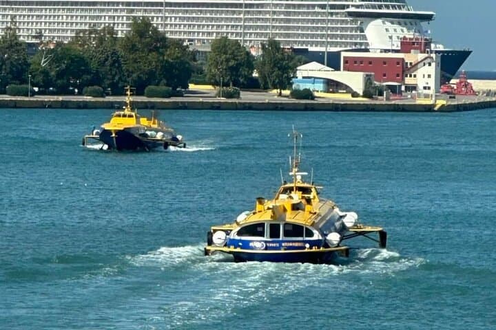 Athens to Agistri Ferry: Fast Hydrofoil Transfers from Piraeus photo 2