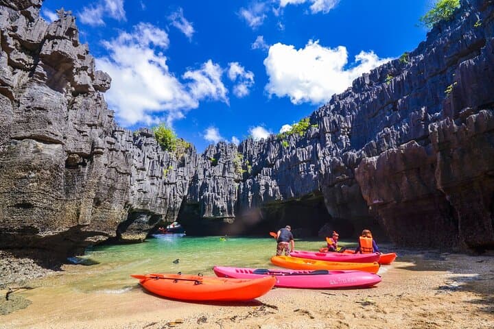 Kayak Prasat Hin Pun Yod: Longtail-Boat Tour Through Satun UNESCO Geopark photo 2