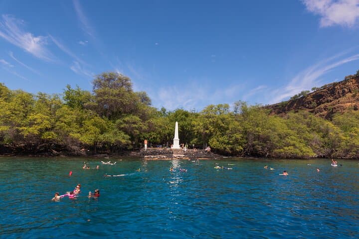 Afternoon Sail and Snorkel at Captain Cook Monument: Kona’s Premier Marine Adventure photo 6