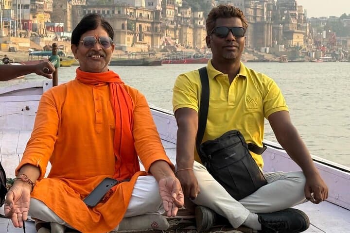 Varanasi Spiritual Tour & Sarnath: 2-Day Ganges Ghats and Buddha Circuit photo 3