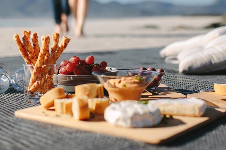 Golden Hour Picnic at Hermitage Foreshore — Sunset Picnic & Photos on Sydney Harbour photo 2