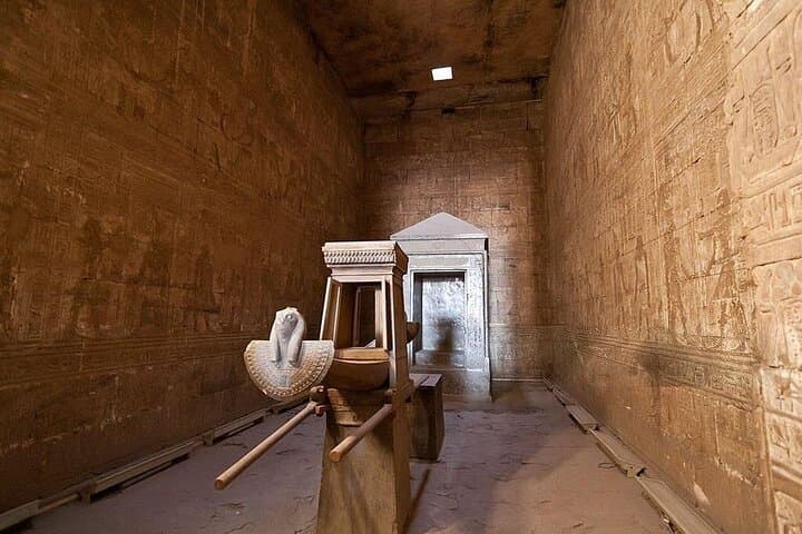 Temple Trail: Edfu and Kom Ombo to Luxor — 2-Day Ancient Egypt Tour photo 4