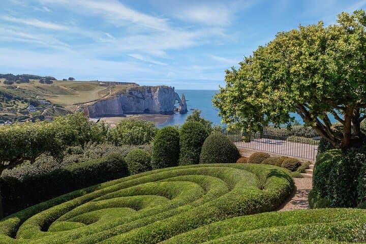 Étretat & Rouen Day Tour from Paris: Cliffs, Cathedrals & Norman Charm photo 5