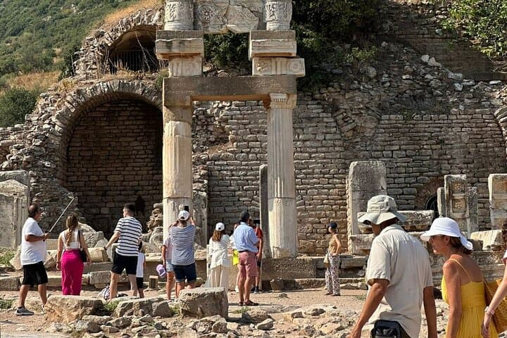 Panoramic Ephesus & Temple of Artemis: Kusadasi Shore Excursion with Lunch photo 4