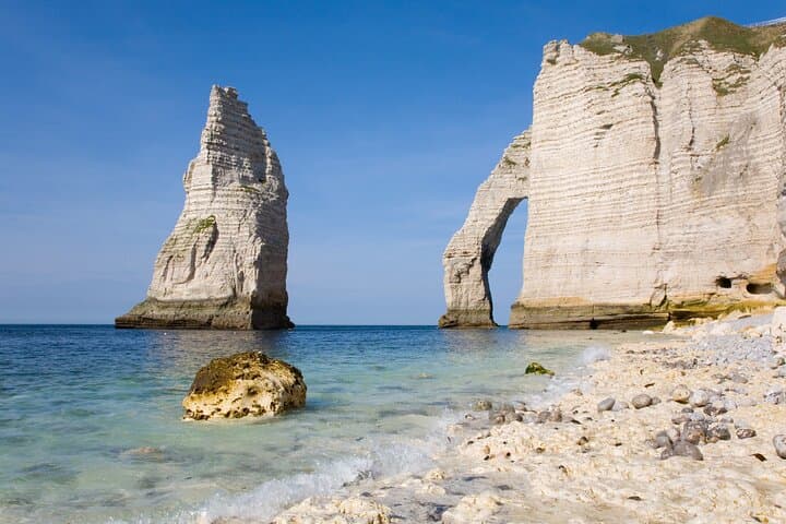 Étretat & Rouen Day Tour from Paris: Cliffs, Cathedrals & Norman Charm photo 4