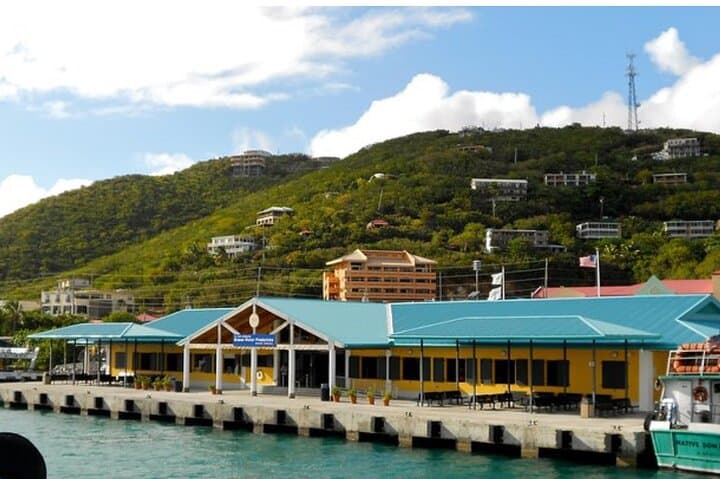 Private Roundtrip Transfer St Thomas: Airport & Cruise Port to Charlotte Amalie photo 4