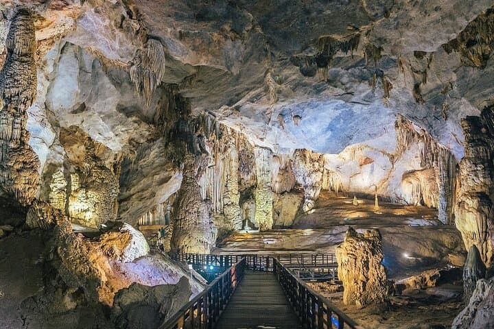 Explore Phong Nha & Paradise Caves: Full-Day Guided Tour from Dong Hoi photo 5