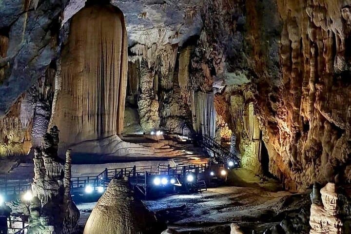 Explore Phong Nha & Paradise Caves: Full-Day Guided Tour from Dong Hoi photo 2