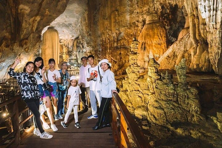 Paradise Cave and Phong Nha Cave Full-Day Adventure from Dong Hoi