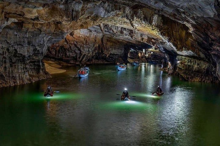 Phong Nha Cave Kayak & Hike — Full-Day Underground Adventure from Dong Hoi photo 4