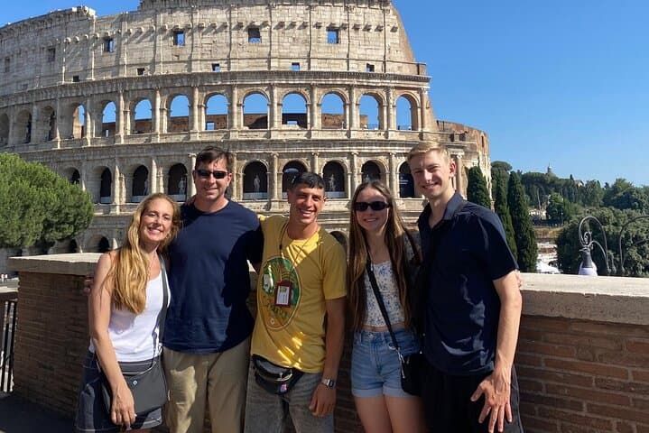 Rome by Golf Cart: 2.5-Hour Colosseum, Pantheon & Trevi Tour photo 3