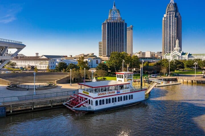 Mobile Harbor Cruise: Perdido Queen Port & USS Alabama Sightseeing Tour