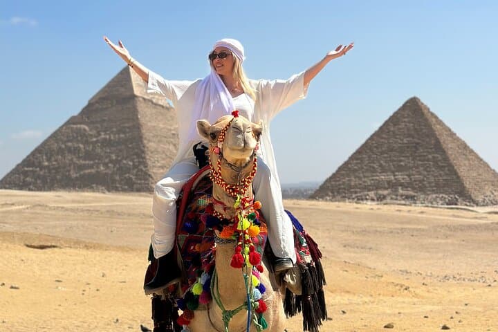Half-Day Giza Pyramids Tour: Quick Guide with Hotel Pickup & Bazaar Visit photo 2
