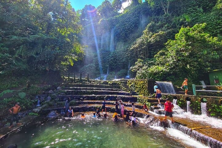 Lombok Waterfall Trek: Benang Stokel & Benang Kelambu with Aik Berik Rice Terraces