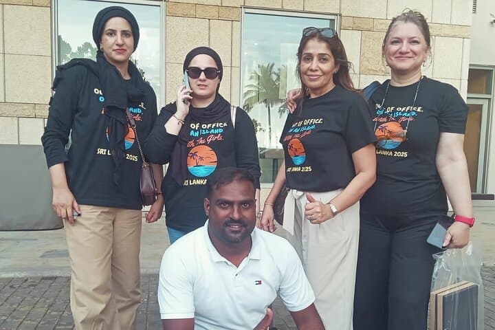 Colombo Tuk Tuk Tour: Private 3–4 Hour City Ride with Local Guide photo 2