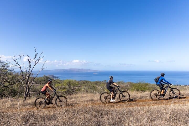 E-Mountain Bike Tour Maui — Private Ranch Ride in Wailea photo 3