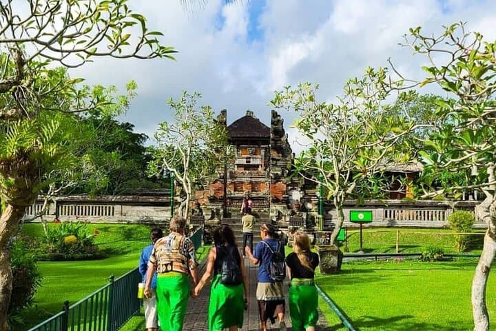 4-Day Bali Authentic Experience: Uluwatu, Tegalalang & Ubud Culture