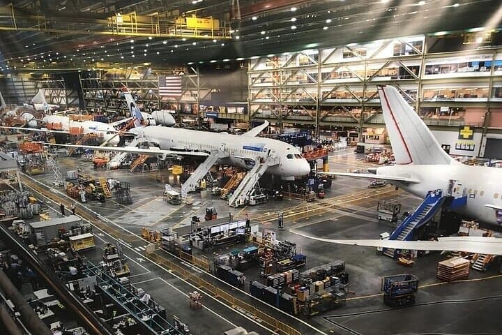 Boeing Everett Factory Tour — Future of Flight from Seattle