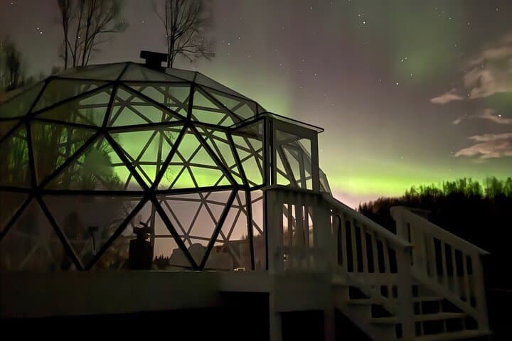 Aurora Sphere 360-Degree Igloo Northern Lights Experience near Fairbanks