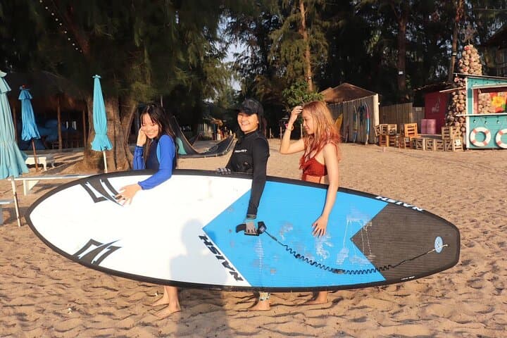 Na Jomtien SUP & Kayak: Paddle Pattaya’s Calm Coastline photo 4