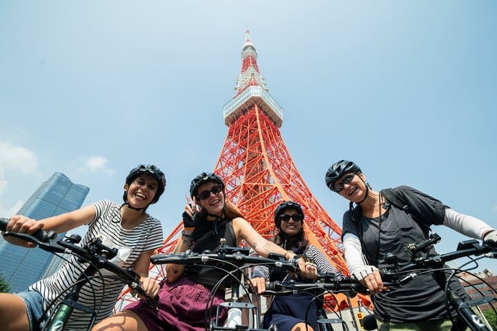 Explore Tokyo by E-Bike: Private 3-Hour Highlights Tour photo 3