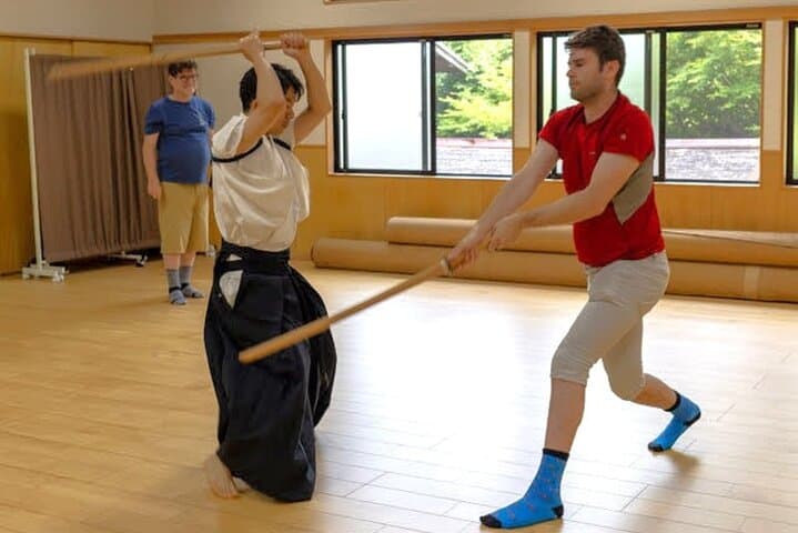Train with a Samurai Sword Master at Ryuan-ji Temple — Private Kenjutsu Experience in Minoh photo 4