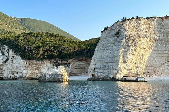 Cephalonia Caves, Myrtos & Fteri Beach Day Trip photo 3