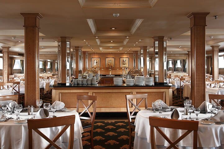 Deluxe 5-Day Nile Cruise: Luxor to Aswan Temples, Abu Simbel & Philae photo 3