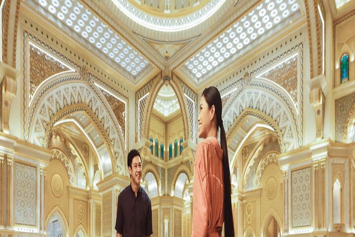 Abu Dhabi Day Tour: Sheikh Zayed Grand Mosque, Emirates Palace & Heritage Village photo 5