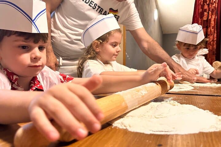 Rome Golf Cart Sightseeing and Pizza-Making Experience photo 3