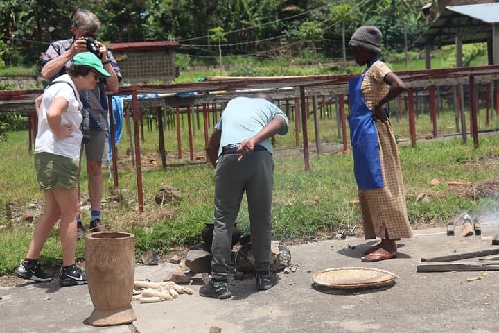 Full-Day Coffee Experience and King’s Palace Tour — Rwanda Bean Belt Adventure photo 4