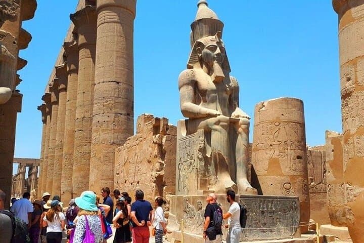 luxor-2-day-private-tour-5-star-stay-egyptologist-guide photo 2