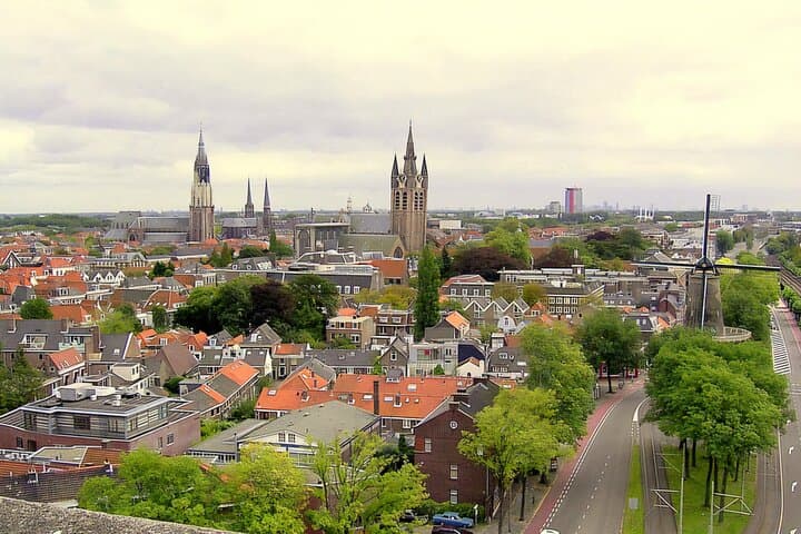 Private Day Trip from Rotterdam: Delft, Kinderdijk & Giethoorn Highlights photo 4