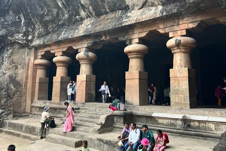 Private Elephanta Caves Tour from Mumbai — Explore UNESCO Rock-Cut Temples photo 4