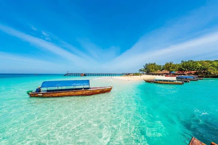 Zanzibar Sun, Sand & Culture: 5-Day Island Highlights Tour photo 1