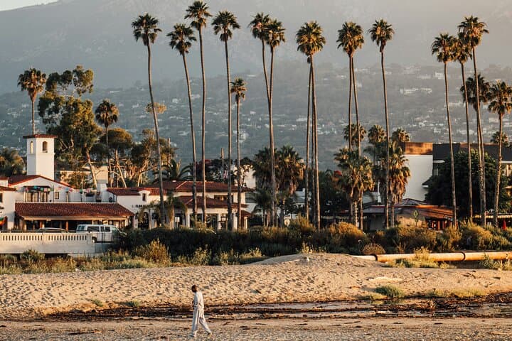 Santa Barbara Day Trip by Amtrak Coast Starlight from Los Angeles photo 2