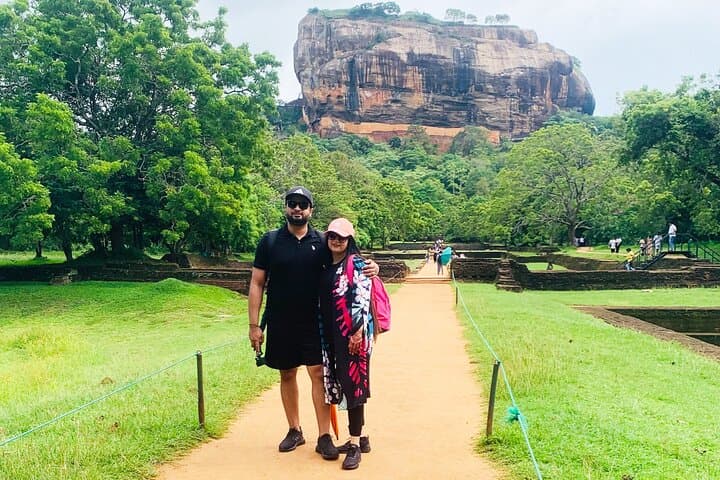 7-Day Private Sri Lanka Highlights Tour: Sigiriya, Kandy, Nuwara Eliya & Yala Safari
